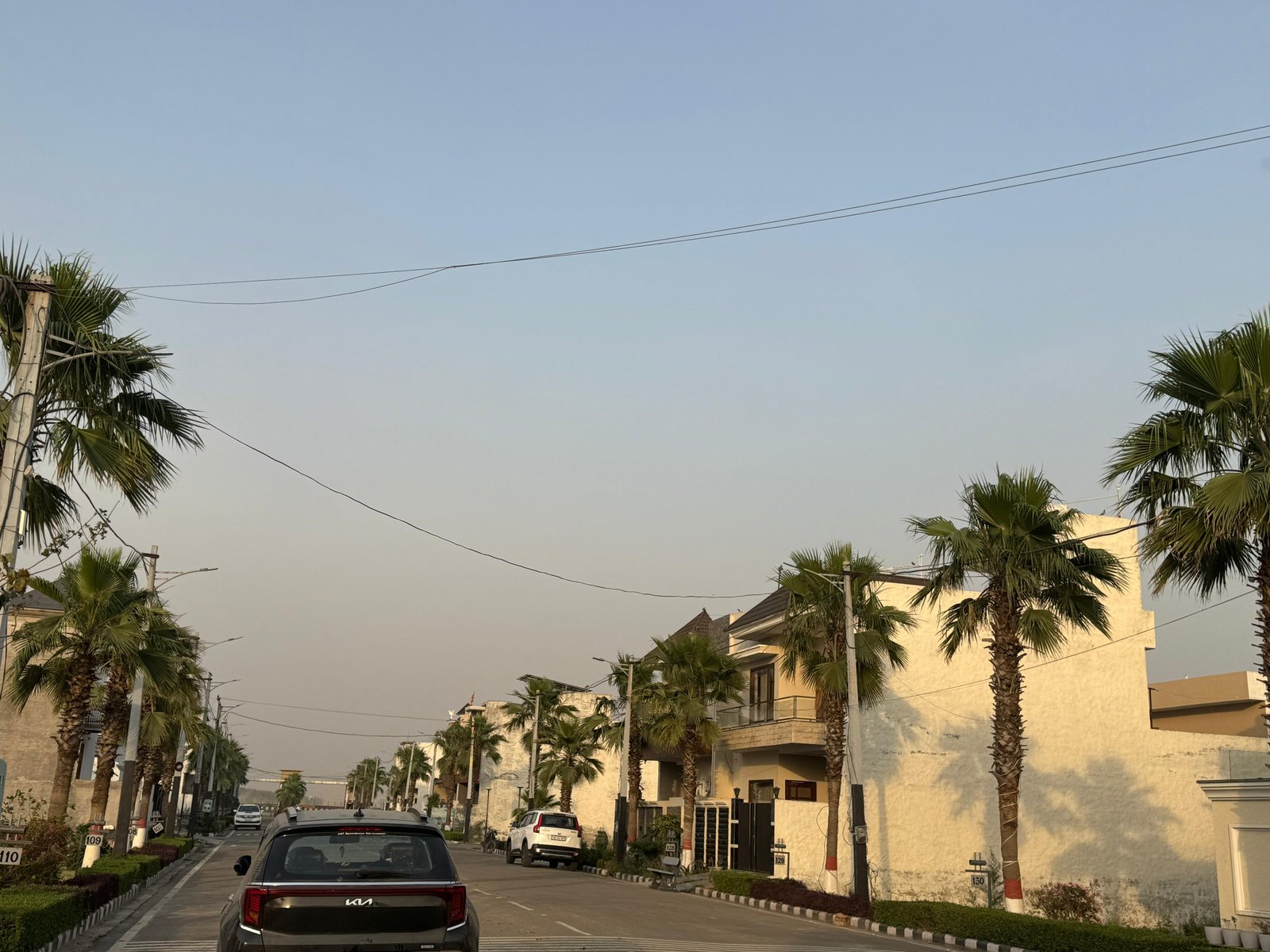 Enclave 2 Boulevard